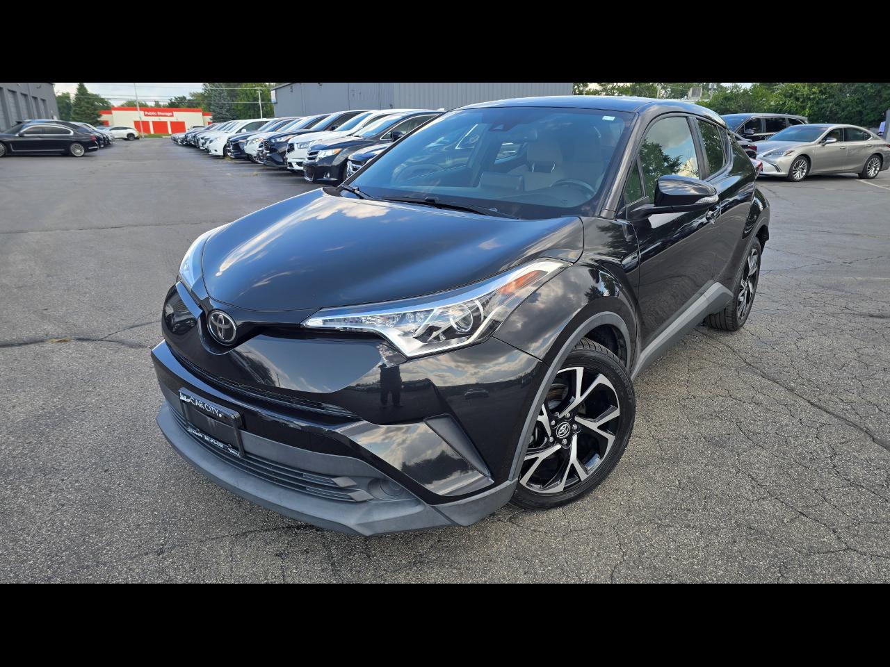 Toyota C-HR LE 2019