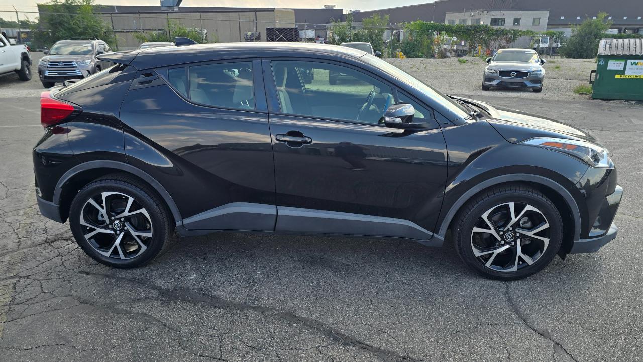 Toyota C-HR LE 2019