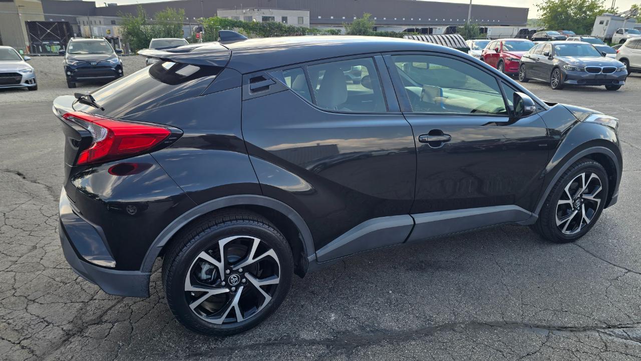 Toyota C-HR LE 2019