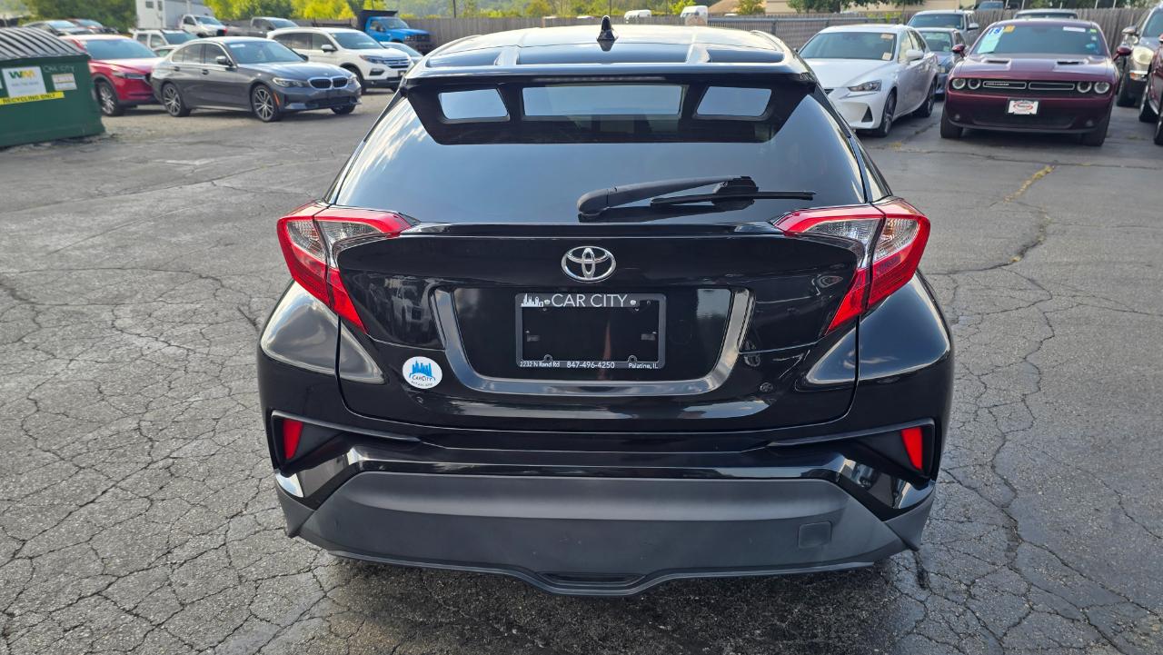 Toyota C-HR LE 2019