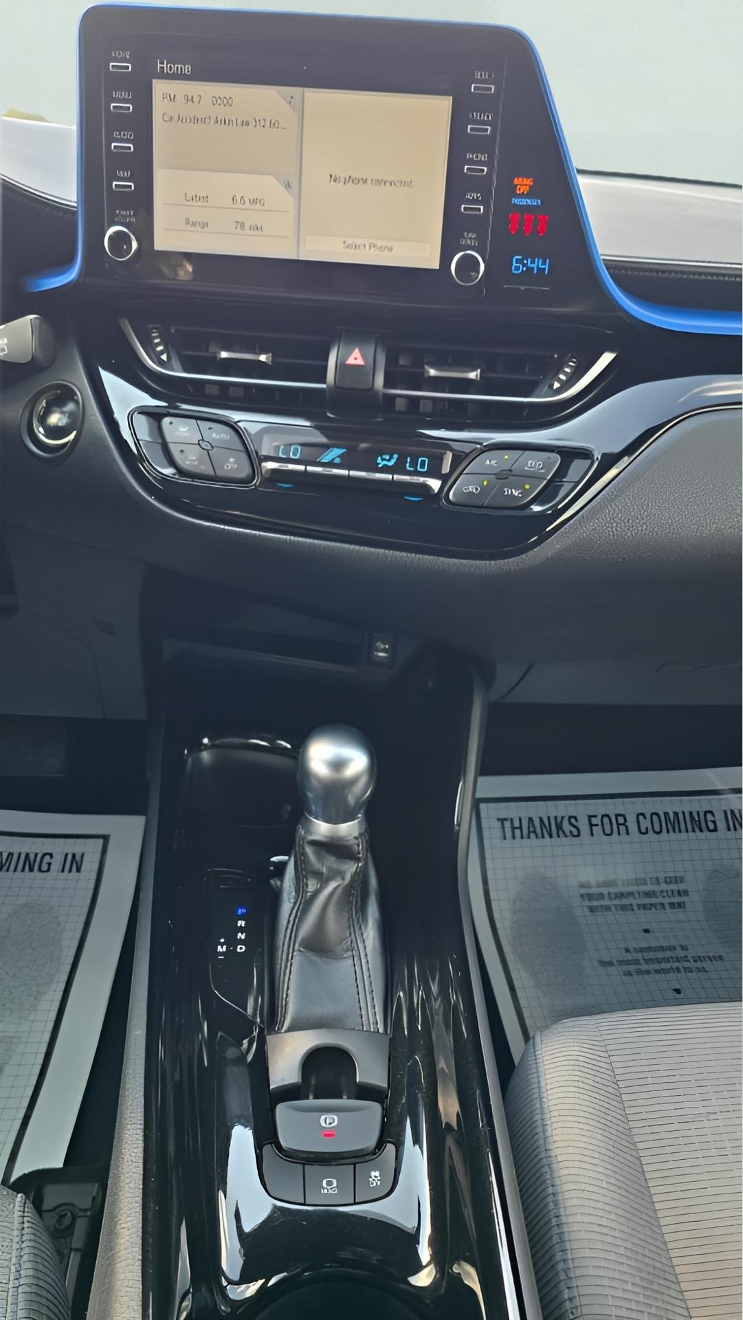 Toyota C-HR LE 2019