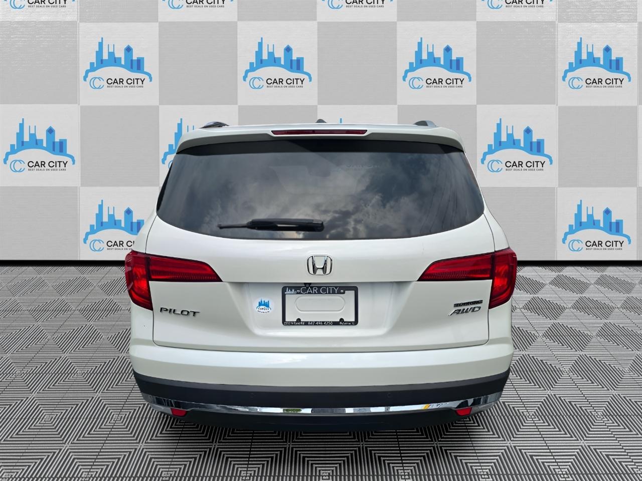 Honda Pilot Touring 4WD 2017