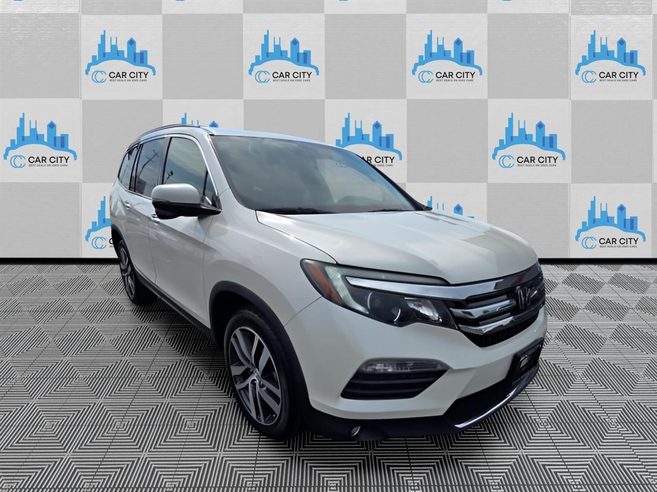 Honda Pilot Touring 4WD 2017