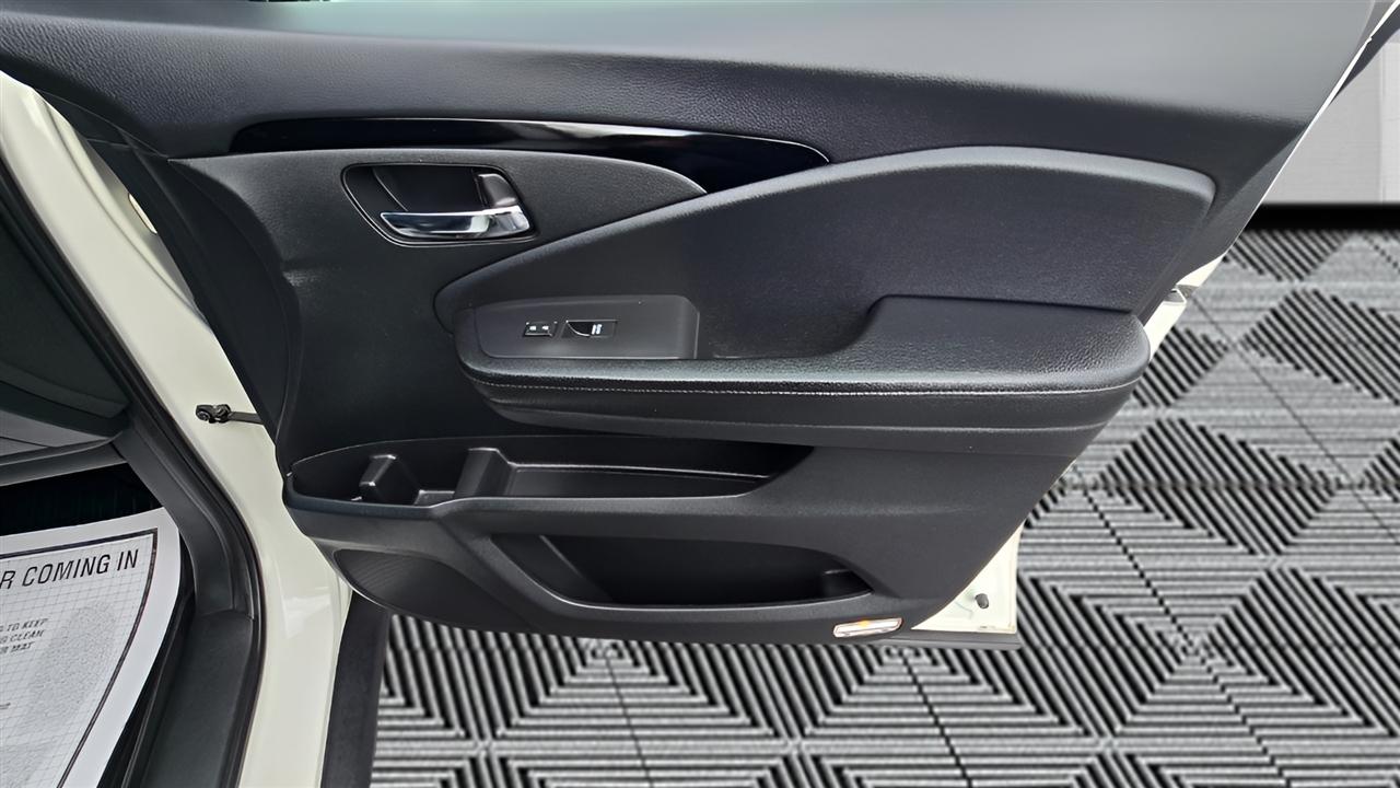 Honda Pilot Touring 4WD 2017