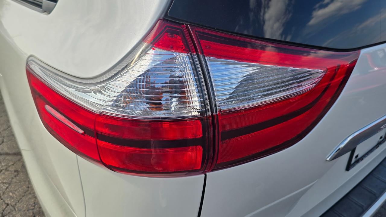 Toyota Sienna Limited Premium 7-Passenger 2019