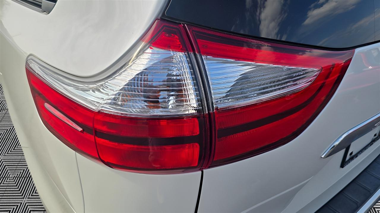 Toyota Sienna Limited Premium 7-Passenger 2019