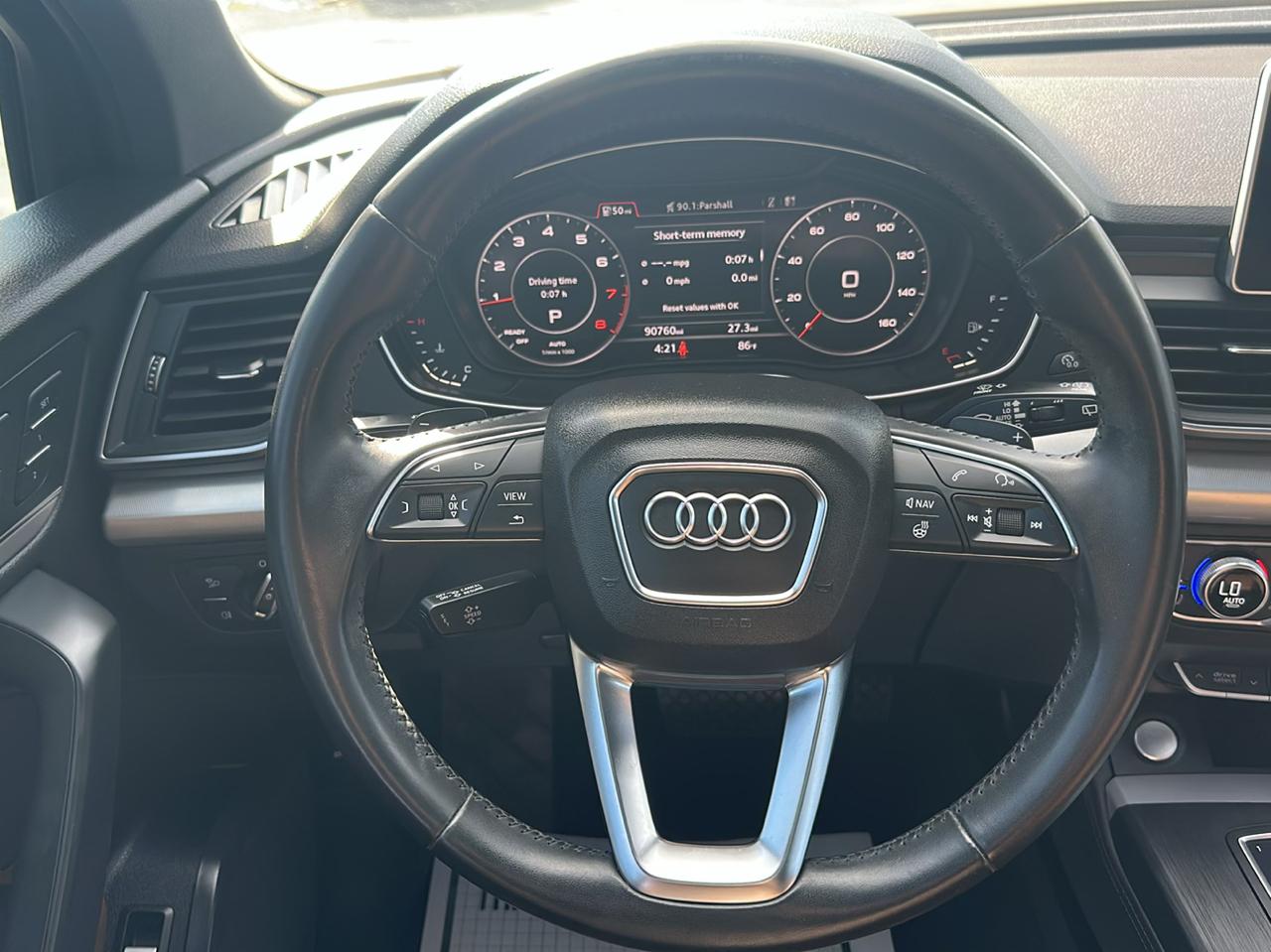 Audi Q5 2.0T Premium Plus quattro 2019