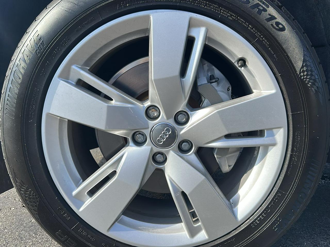 Audi Q5 2.0T Premium Plus quattro 2019