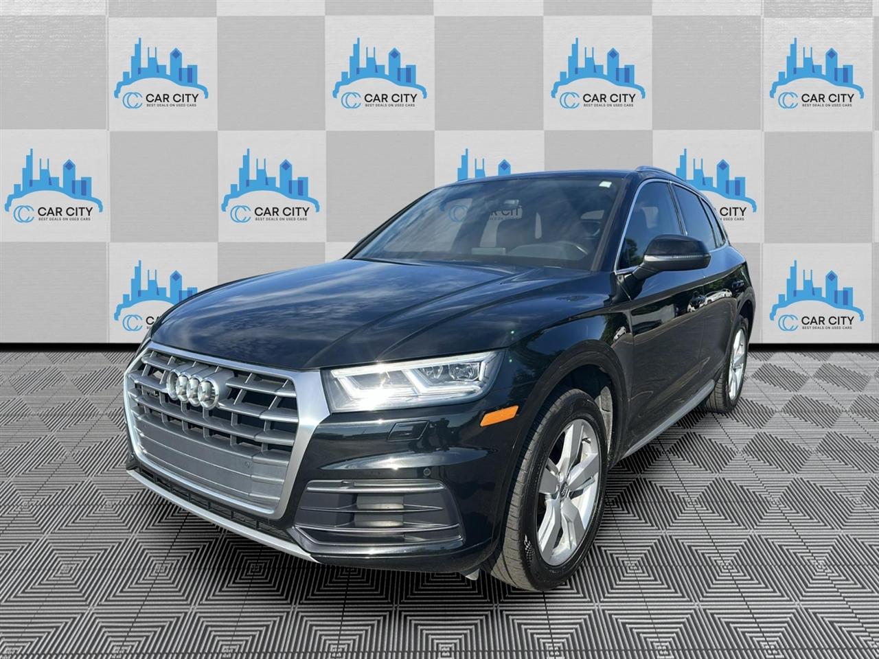 Audi Q5 2.0T Premium Plus quattro 2019