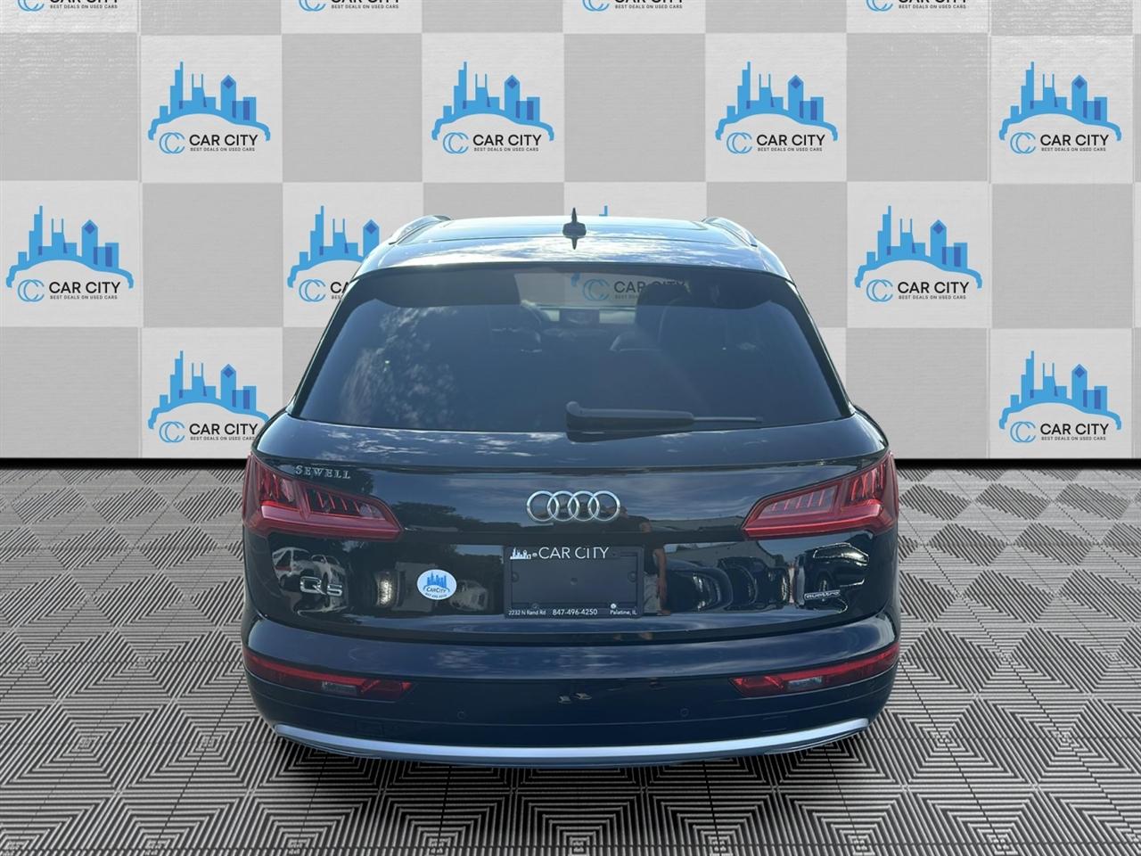 Audi Q5 2.0T Premium Plus quattro 2019