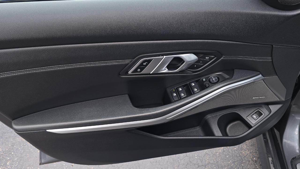 BMW 3-Series 330i xDrive 2019