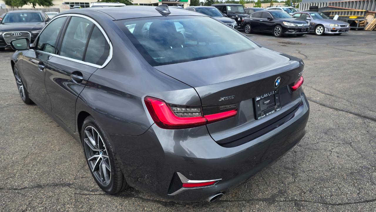 BMW 3-Series 330i xDrive 2019