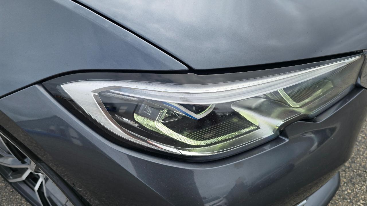 BMW 3-Series 330i xDrive 2019