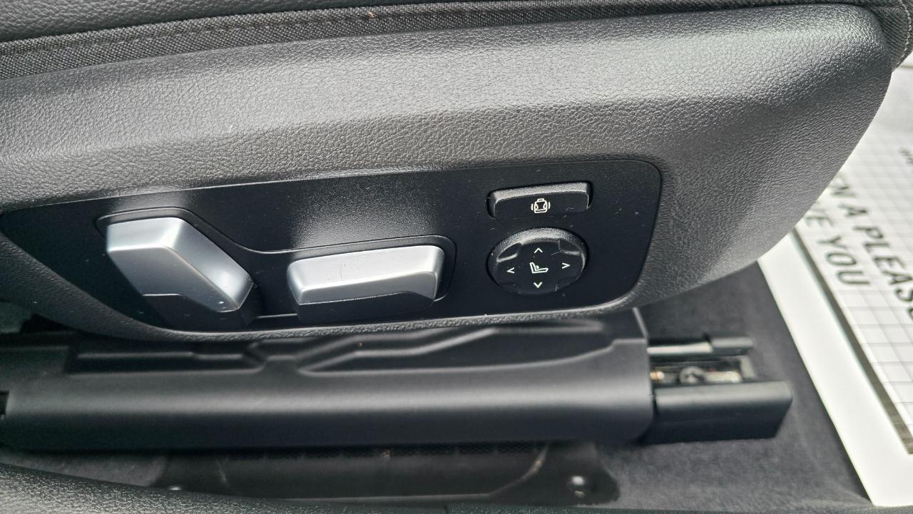 BMW 3-Series 330i xDrive 2019