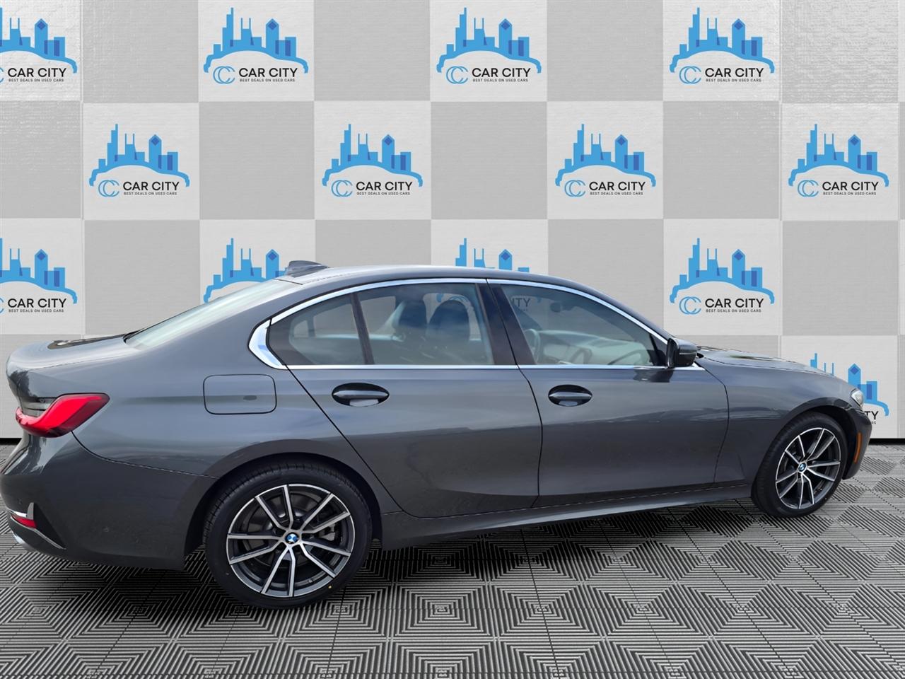 BMW 3-Series 330i xDrive 2019