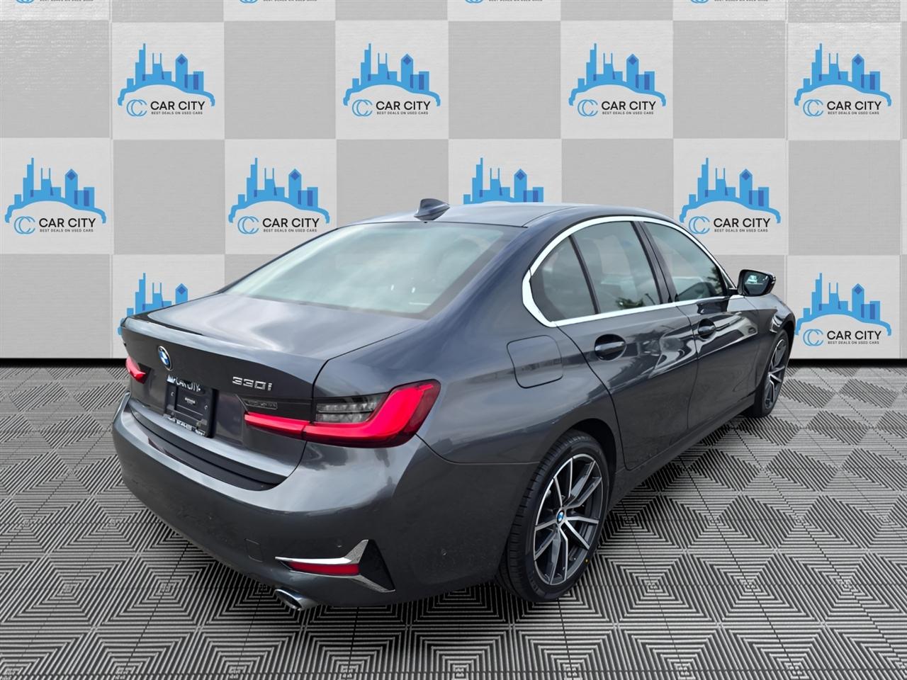 BMW 3-Series 330i xDrive 2019