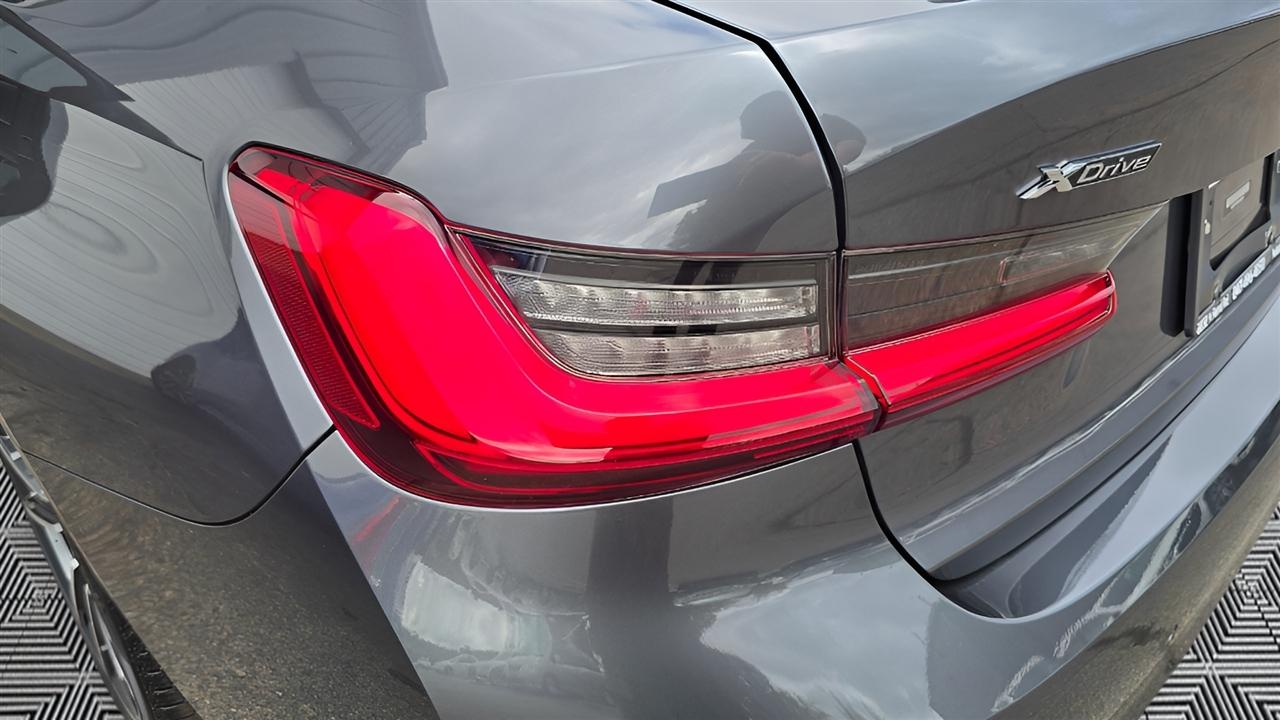 BMW 3-Series 330i xDrive 2019