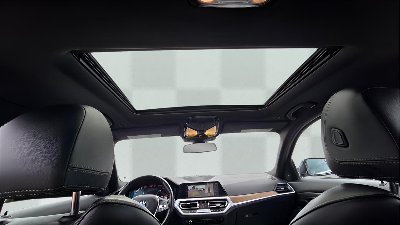 BMW 3-Series 330i xDrive 2019