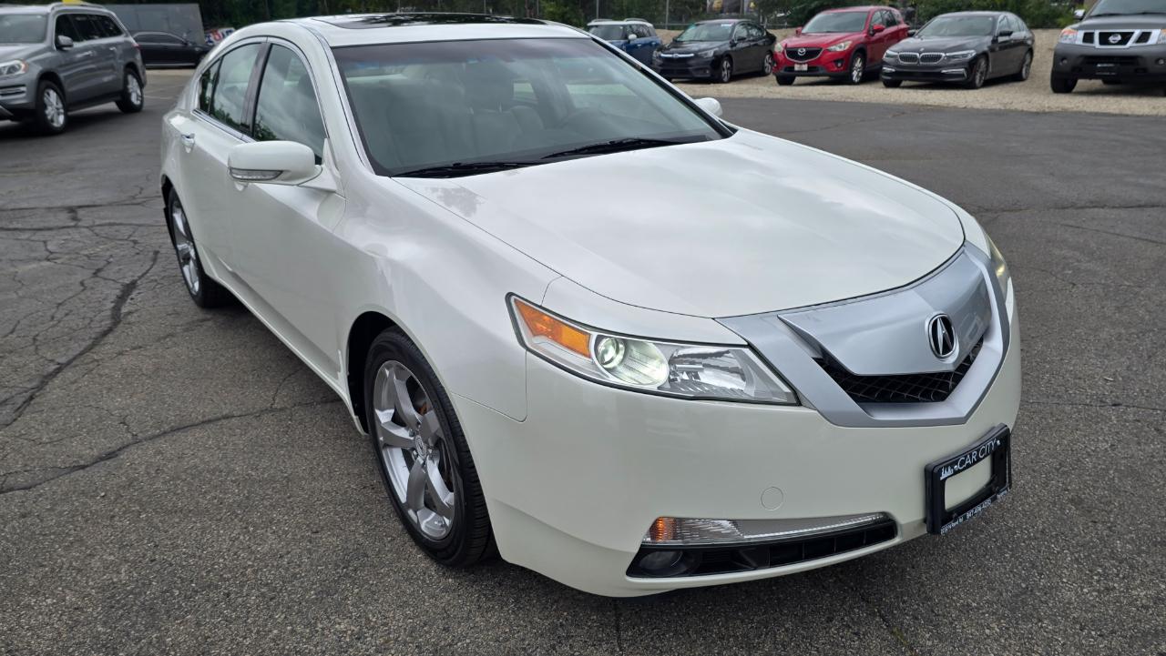 Acura TL 5-Speed AT with Tech Package 2010