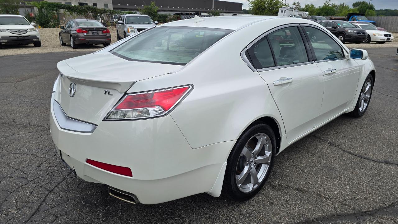 Acura TL 5-Speed AT with Tech Package 2010