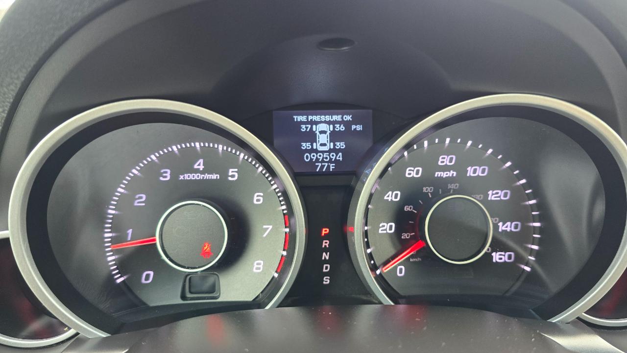 Acura TL 5-Speed AT with Tech Package 2010