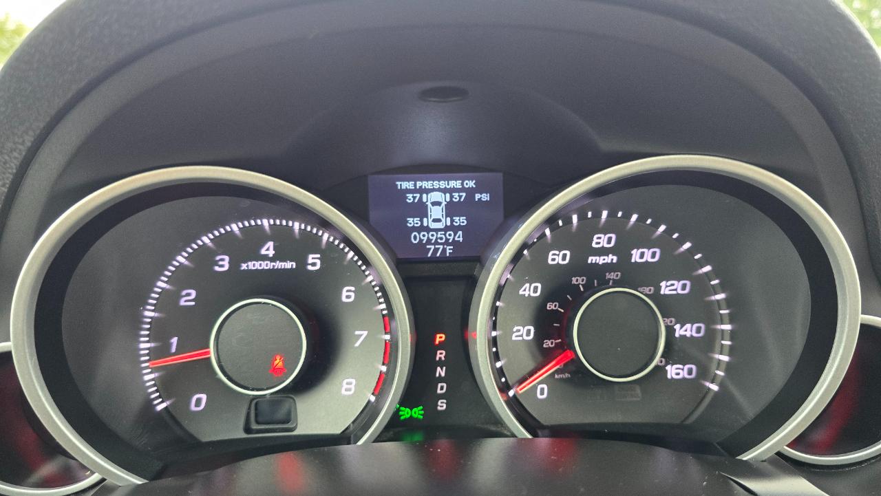 Acura TL 5-Speed AT with Tech Package 2010