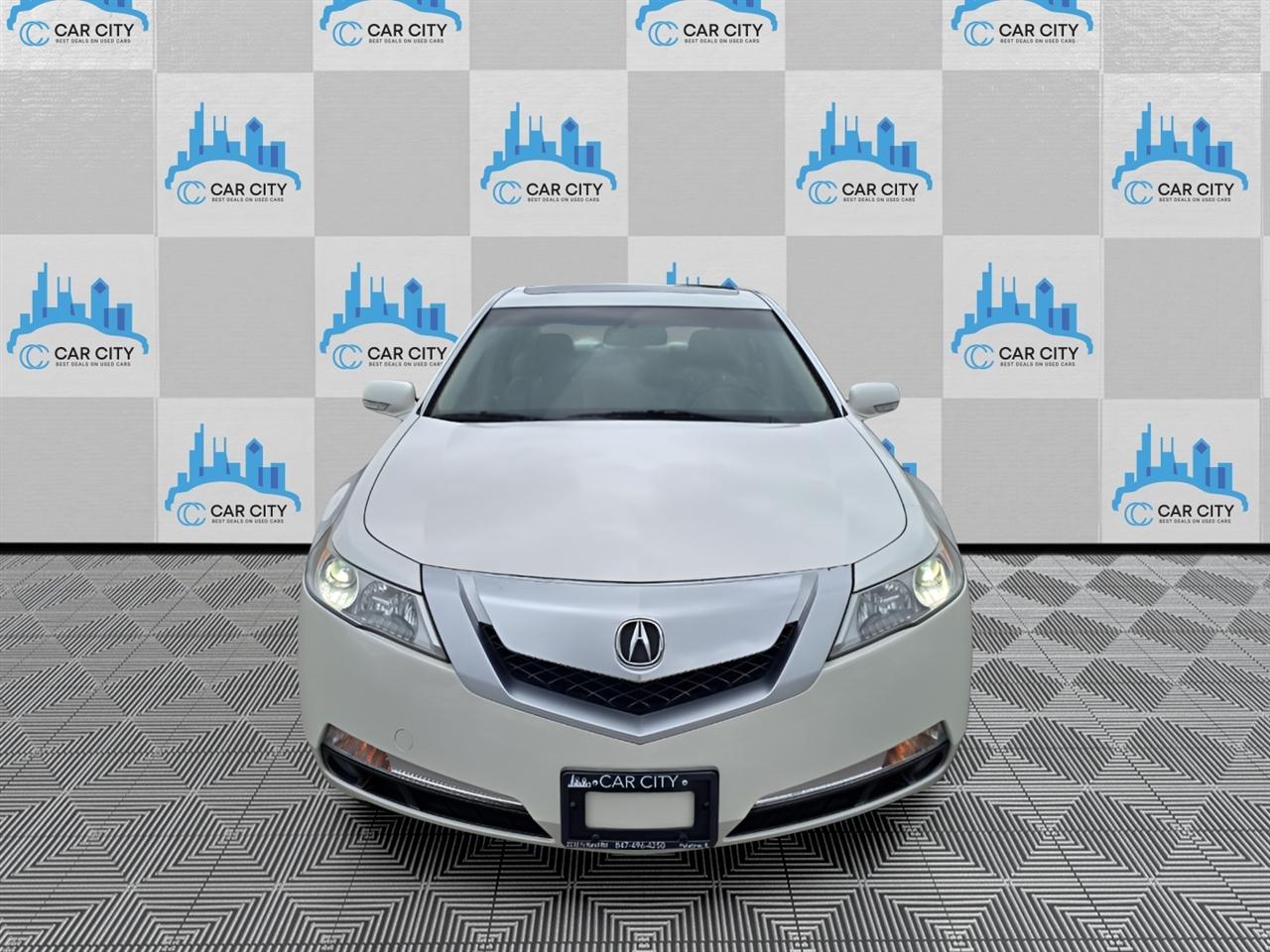 Acura TL 5-Speed AT with Tech Package 2010