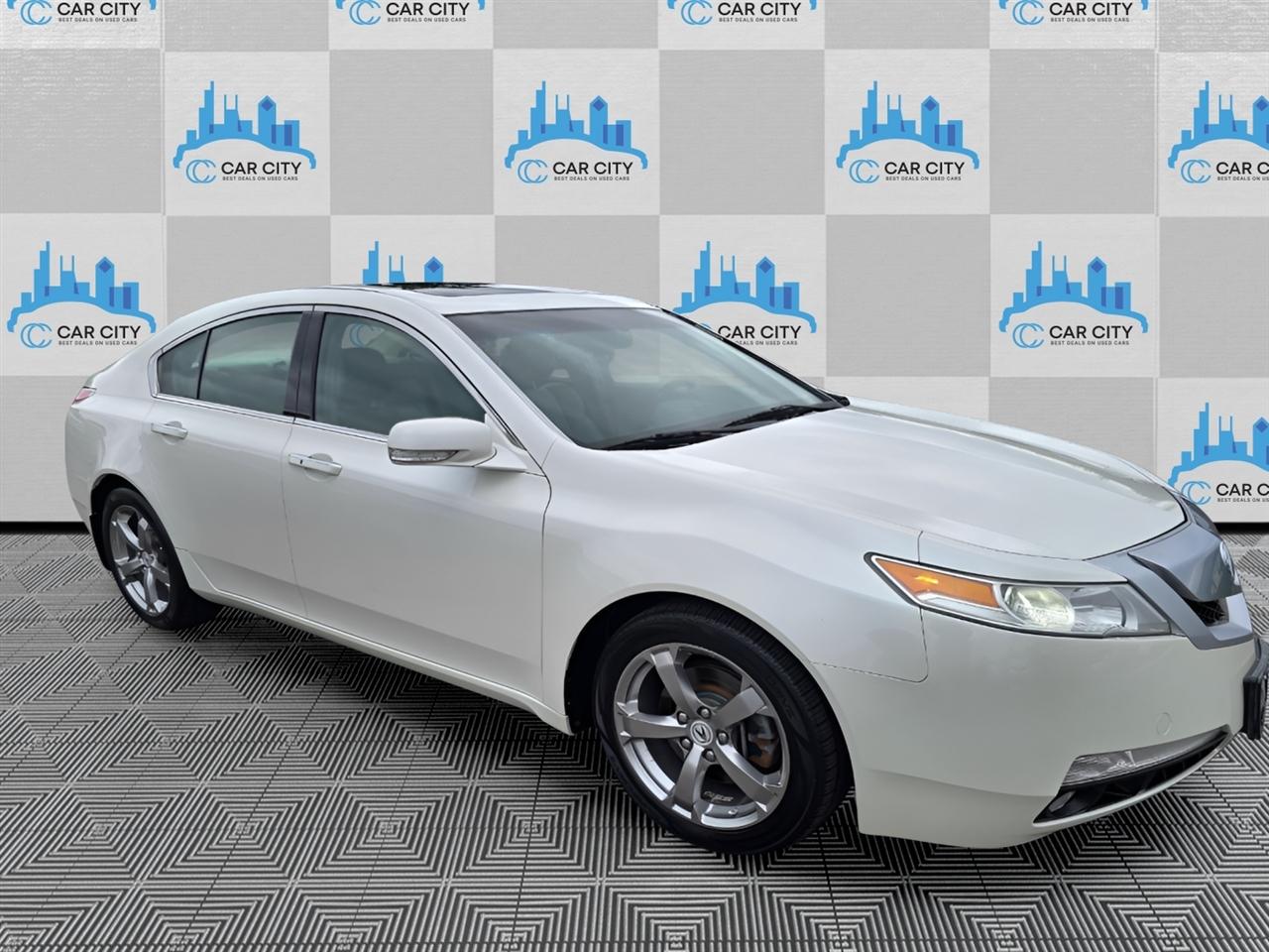 Acura TL 5-Speed AT with Tech Package 2010