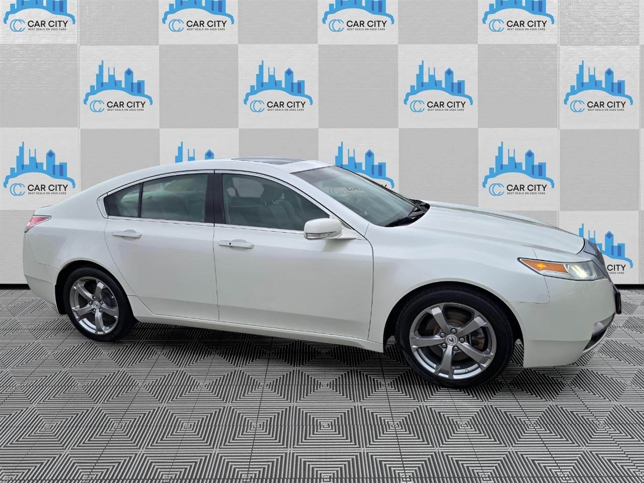 Acura TL 5-Speed AT with Tech Package 2010