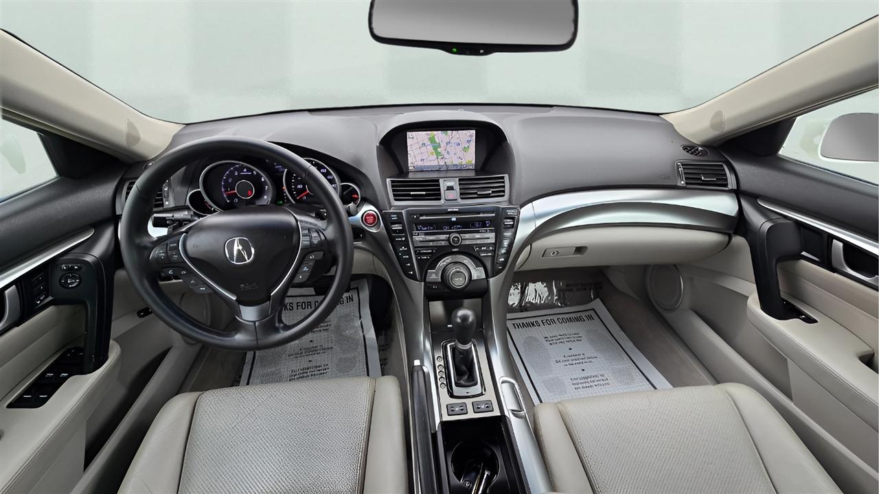 Acura TL 5-Speed AT with Tech Package 2010