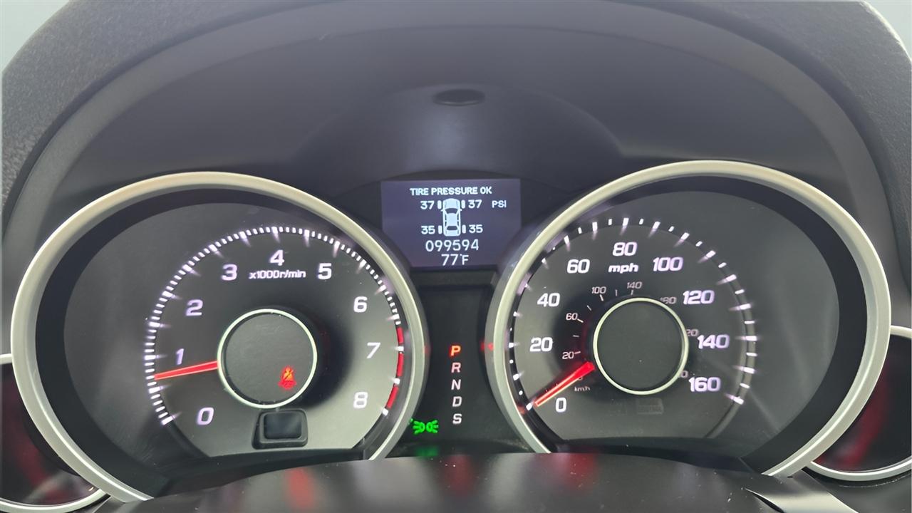 Acura TL 5-Speed AT with Tech Package 2010