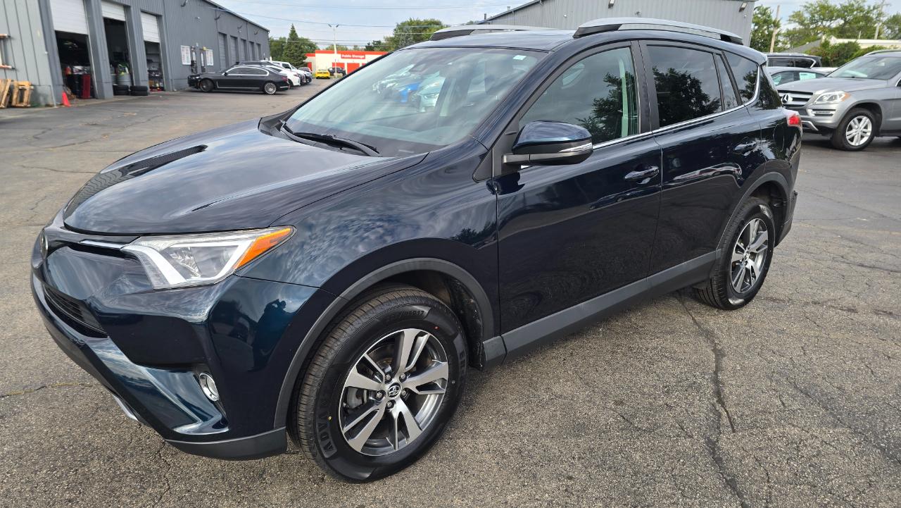 Toyota RAV4 XLE AWD 2018