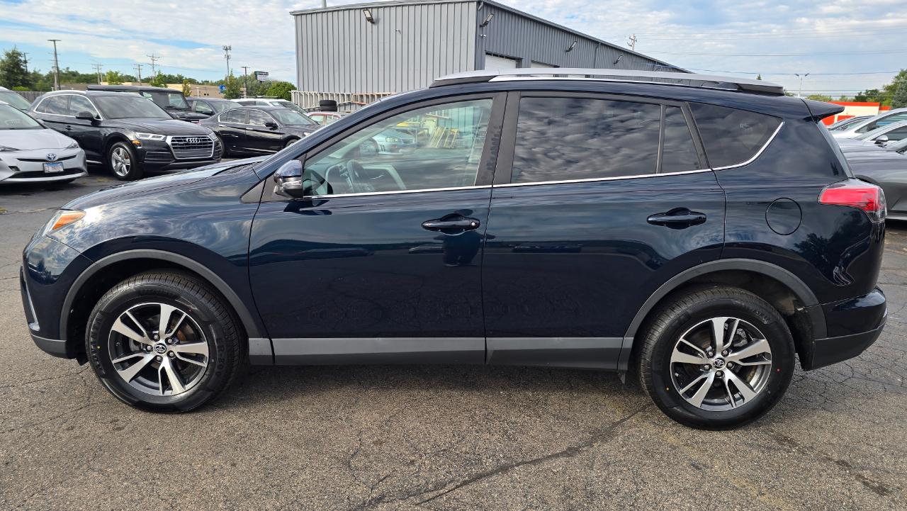 Toyota RAV4 XLE AWD 2018