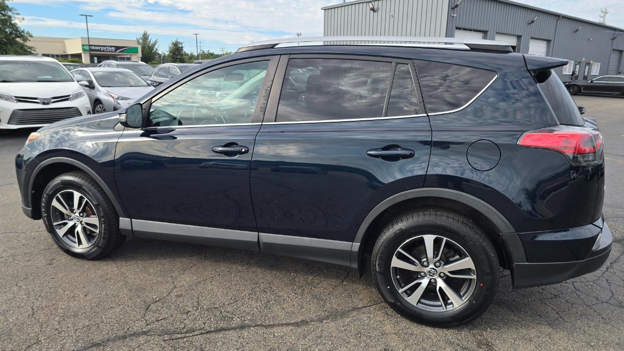Toyota RAV4 XLE AWD 2018