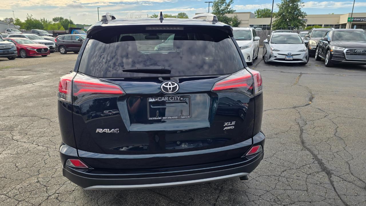 Toyota RAV4 XLE AWD 2018