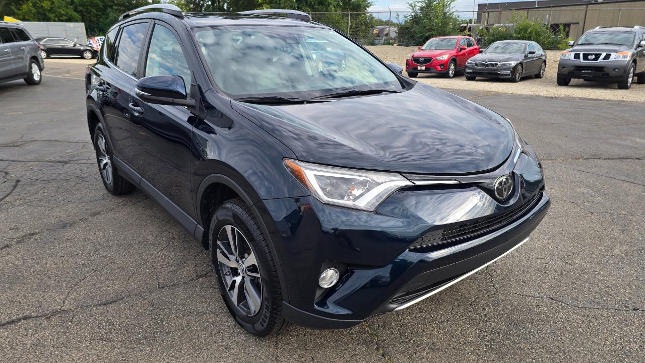 Toyota RAV4 XLE AWD 2018