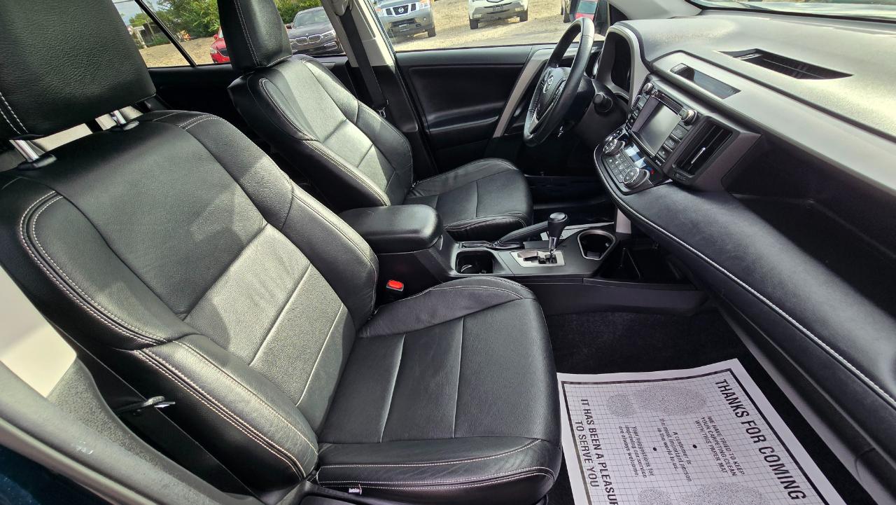Toyota RAV4 XLE AWD 2018