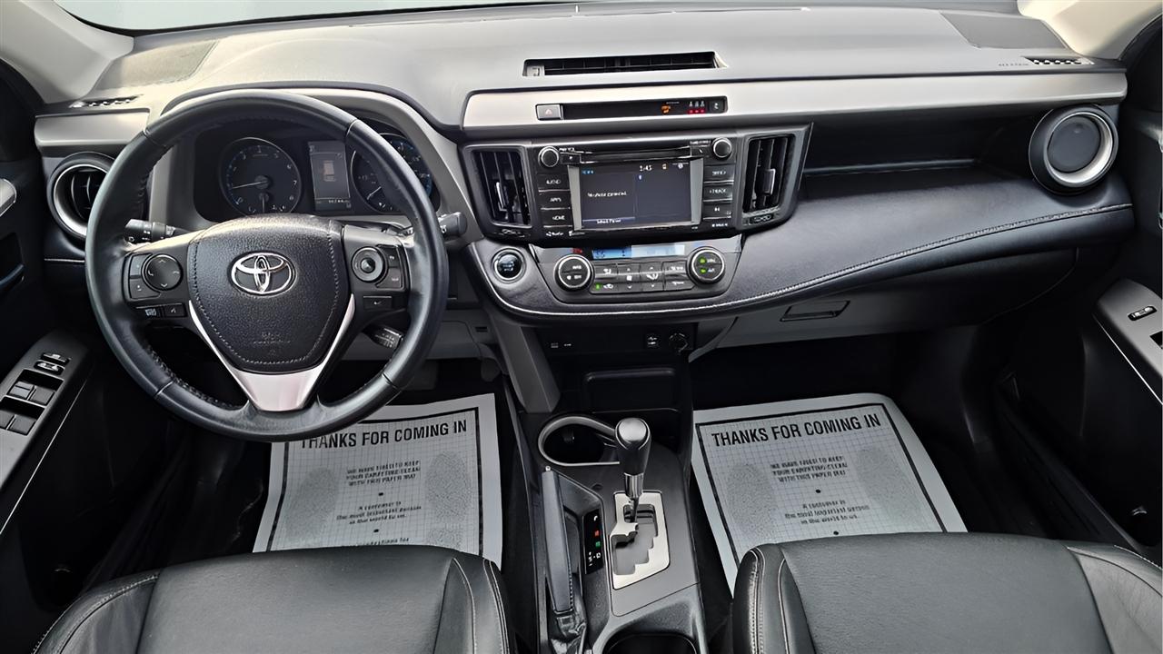 Toyota RAV4 XLE AWD 2018
