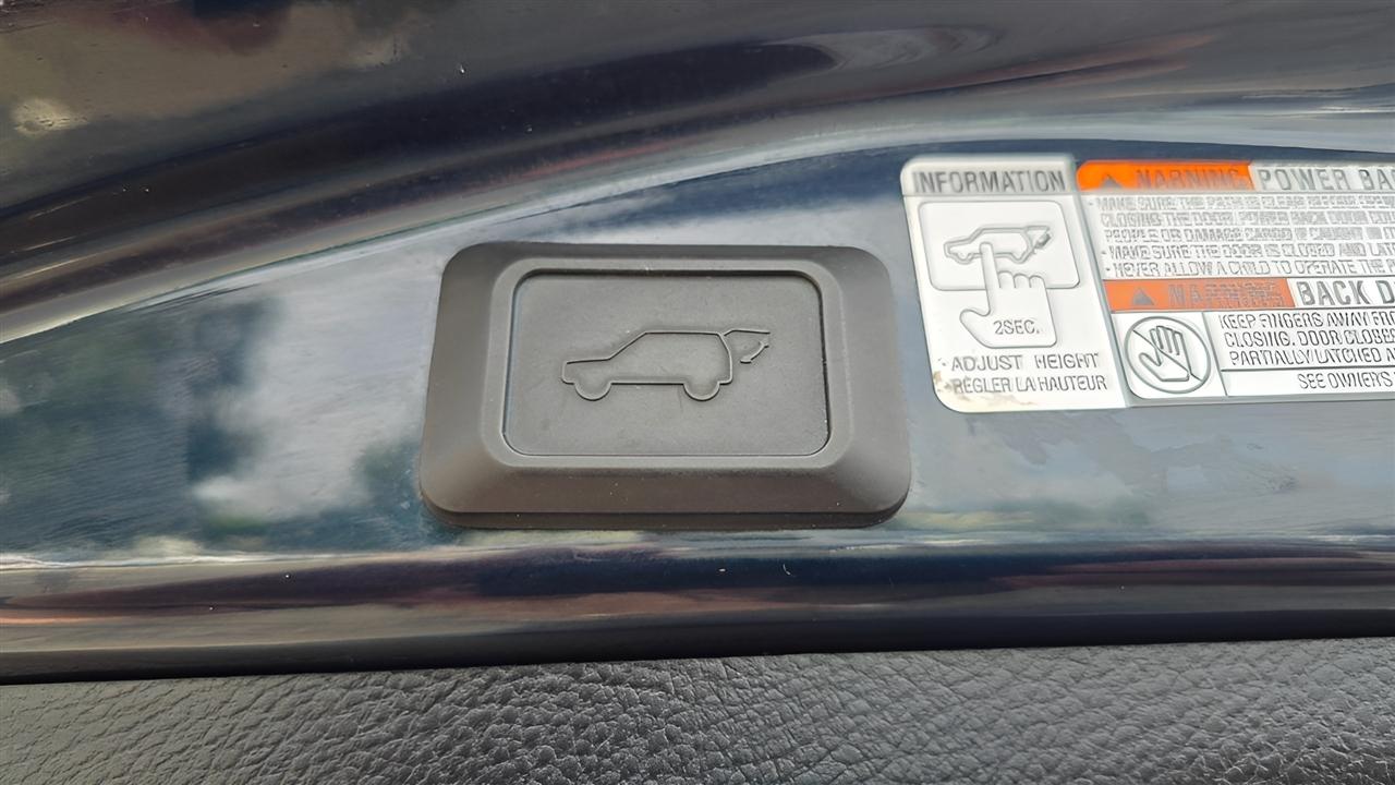 Toyota RAV4 XLE AWD 2018