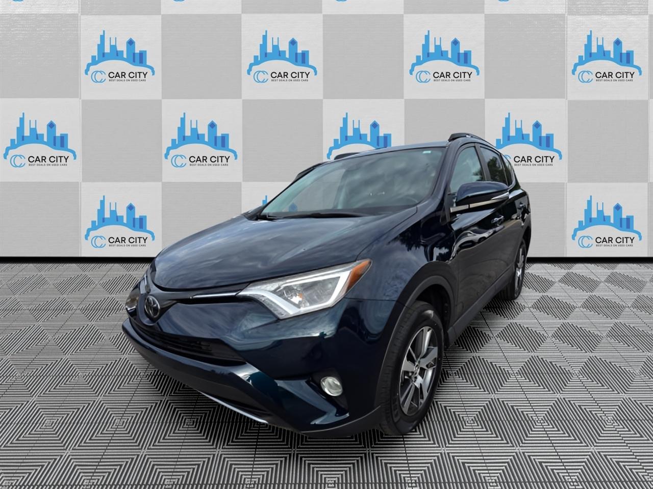 Toyota RAV4 XLE AWD 2018