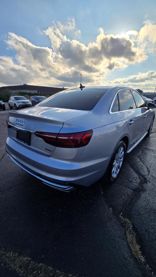 Audi A4 Premium quattro 2023