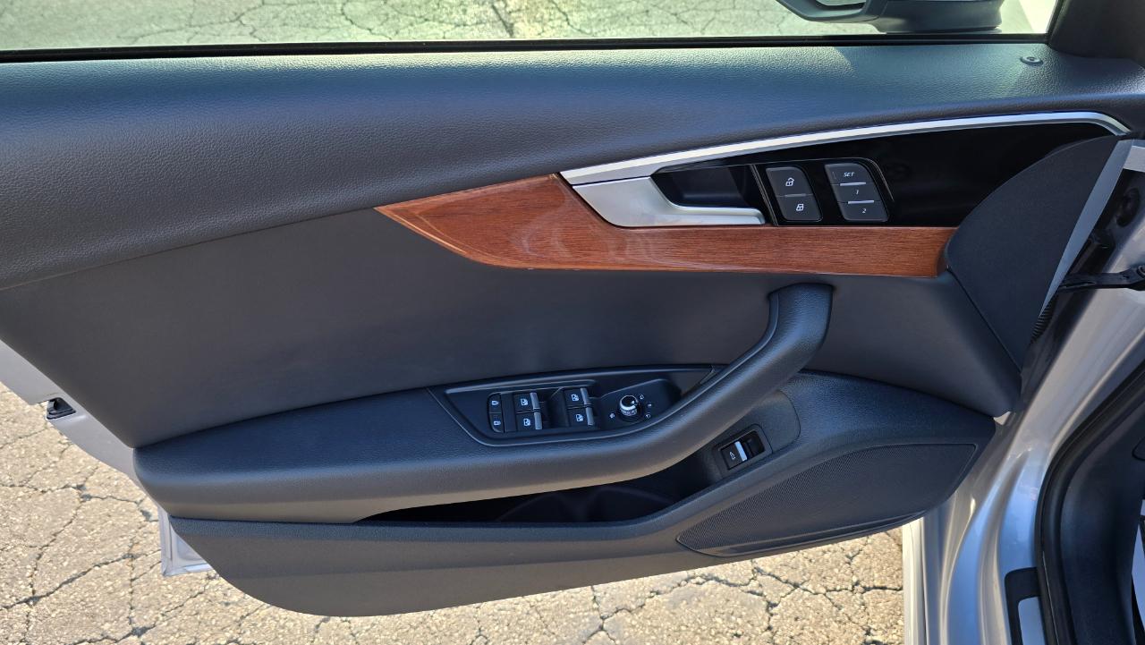 Audi A4 Premium quattro 2023