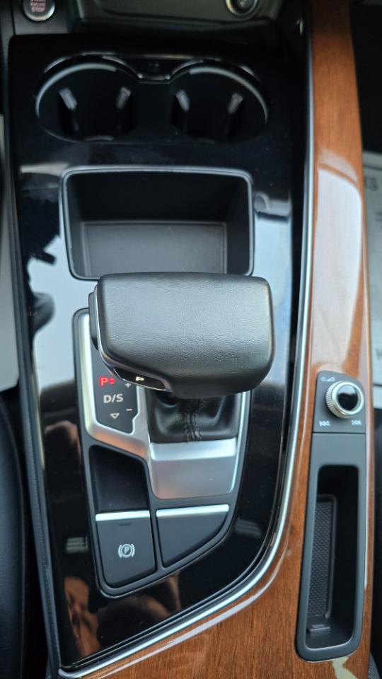 Audi A4 Premium quattro 2023
