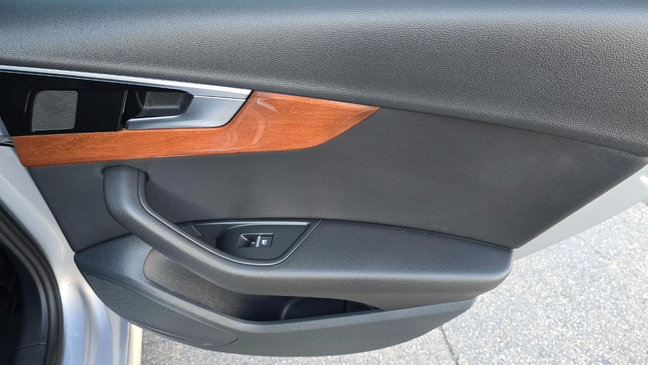 Audi A4 Premium quattro 2023