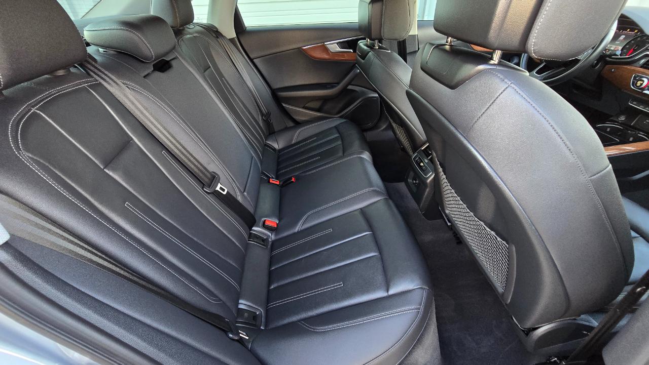 Audi A4 Premium quattro 2023