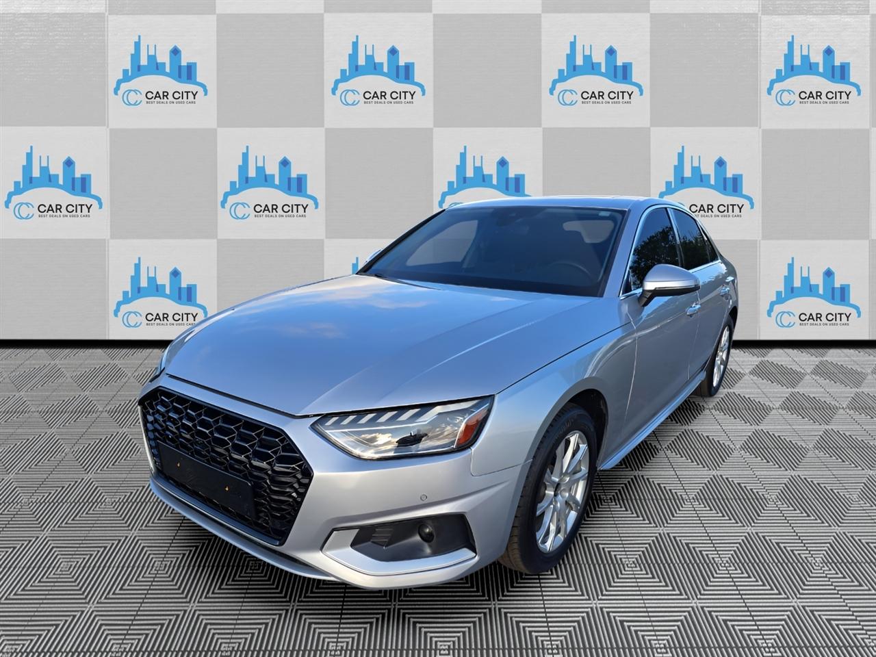 Audi A4 Premium quattro 2023