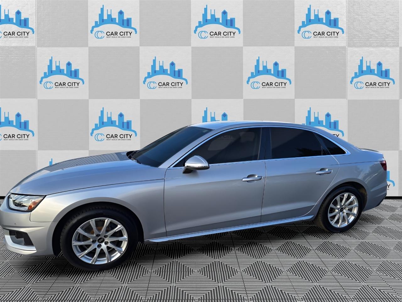 Audi A4 Premium quattro 2023
