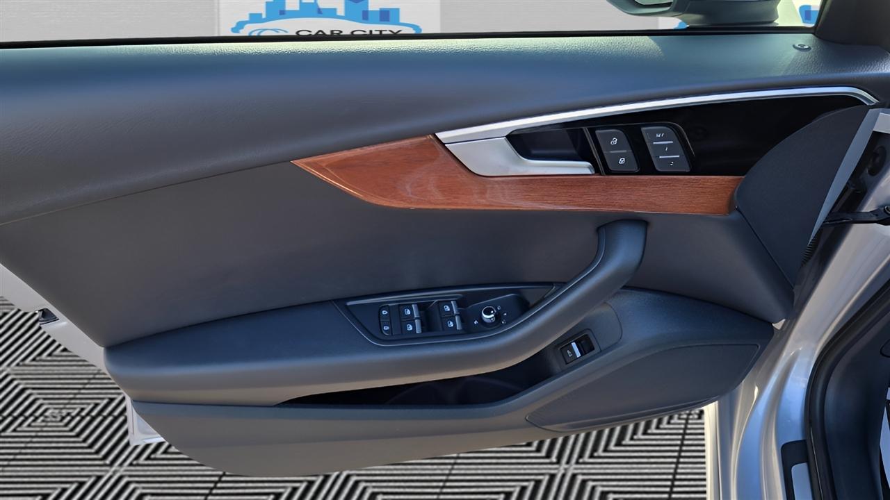 Audi A4 Premium quattro 2023