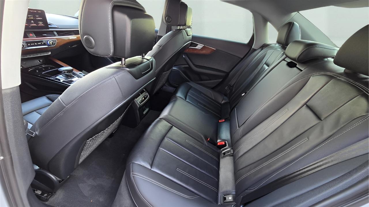 Audi A4 Premium quattro 2023