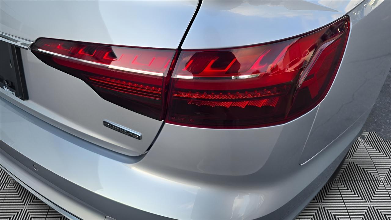 Audi A4 Premium quattro 2023